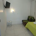 Meri *