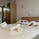 Apartment Meri Vodice