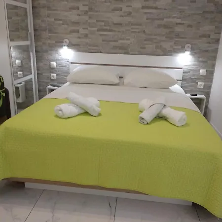 Apartament Meri *