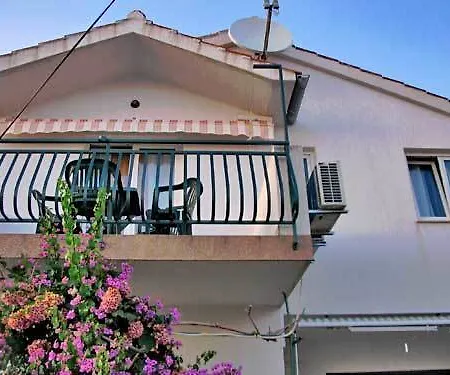 Apartament Meri