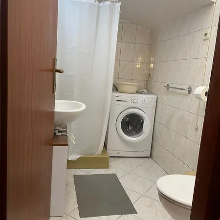 Meri Apartment