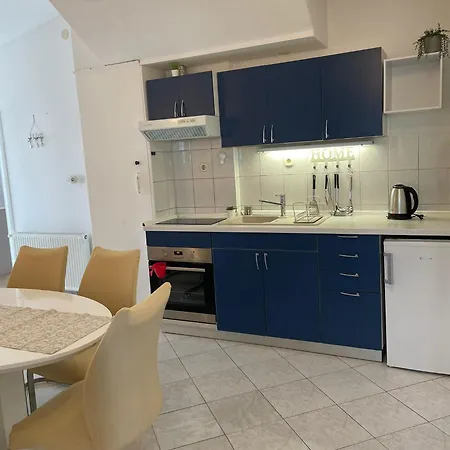 Apartament Meri *