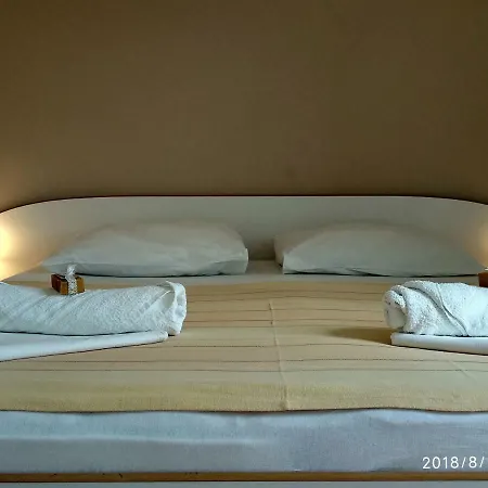 Apartament Meri *