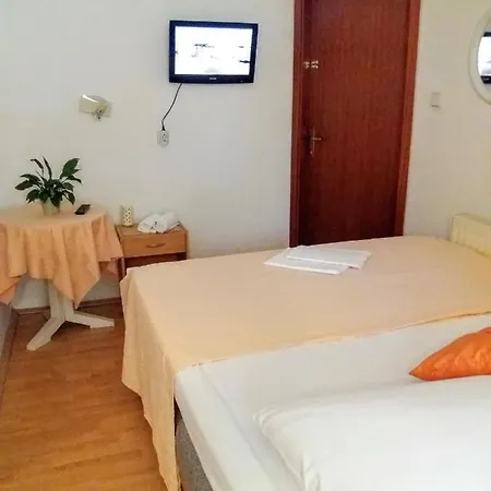 Apartament Meri *