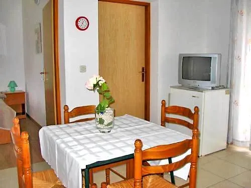 Apartamento Meri Vodice