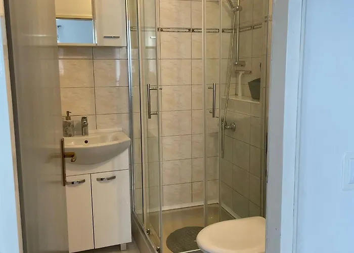 Meri Διαμέρισμα *